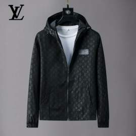 Picture of Louis Vuitton Jackets _SKULVM-3XL8qn3631928